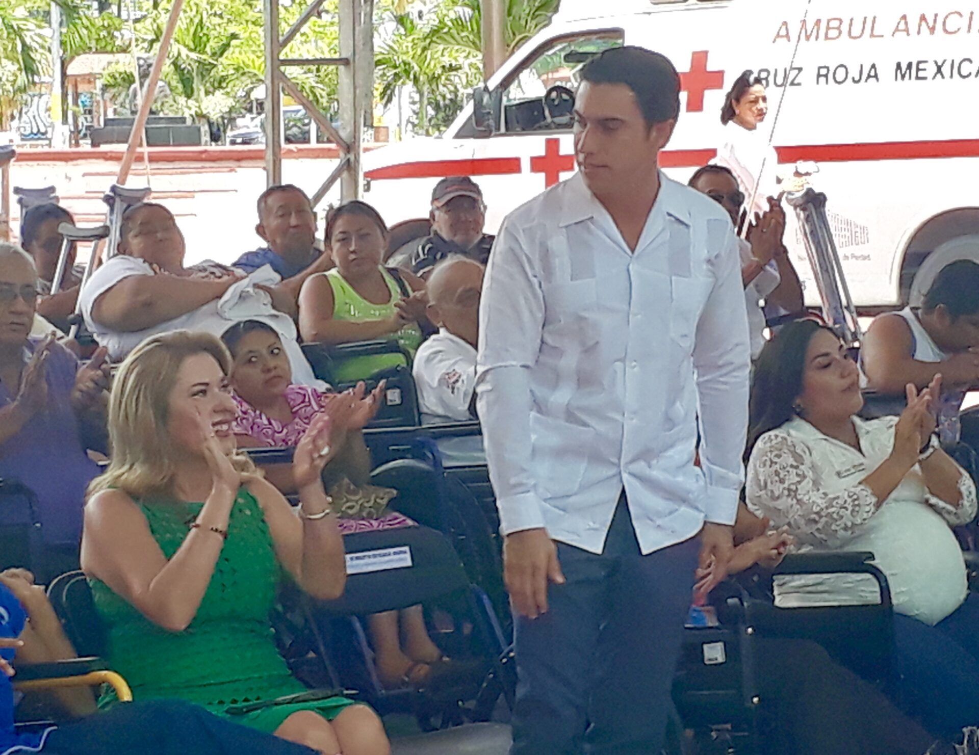 Pierde Remberto 40 por ciento de apoyo; Greg y Candy bien posicionados en Cancún