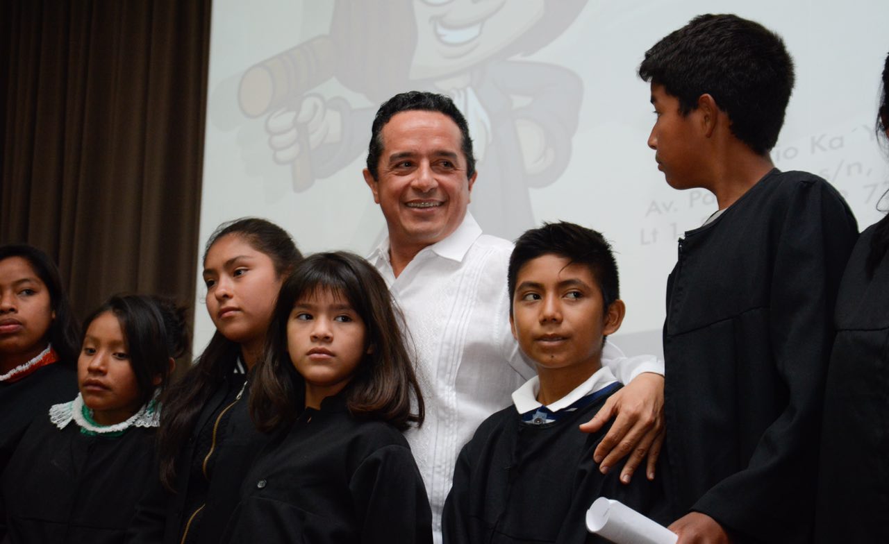 Respeto absoluto a los derechos de los niños en Quintana Roo: Carlos Joaquín