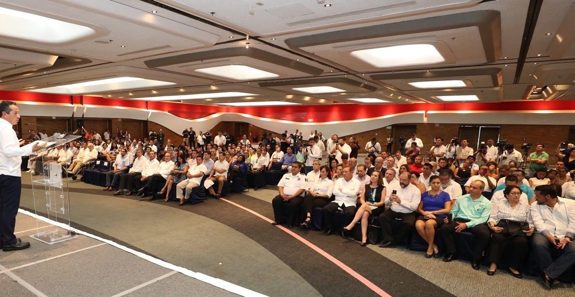 Quintana Roo está preparado para recibir a miles de turistas en este periodo vacacional: Carlos Joaquín