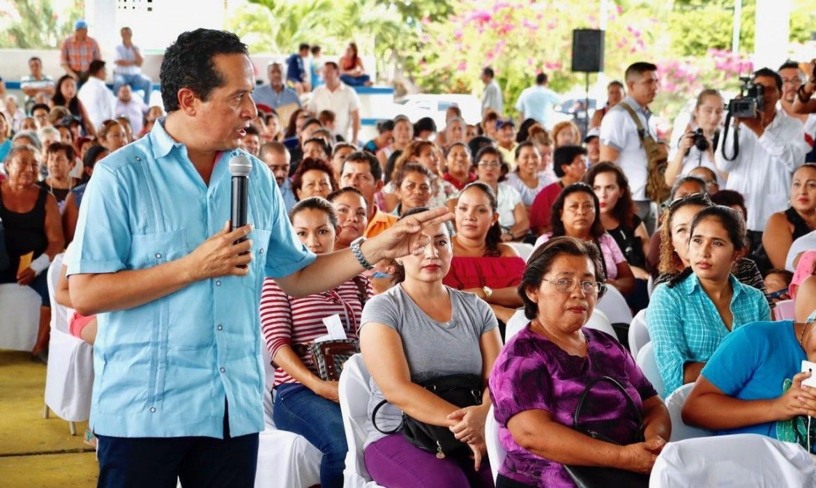 Con créditos a la palabra a mujeres, disminuimos la desigualdad e impulsamos el desarrollo social: Carlos Joaquín