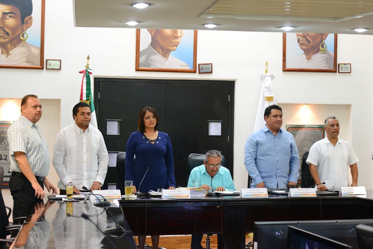 Eliminan definitivamente el fuero