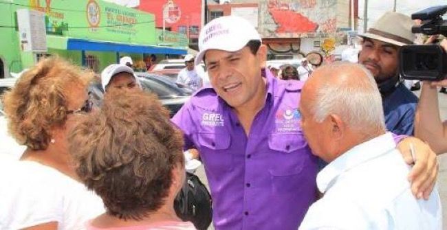 Carga AMLO otro lastre en QR; haría alianza con el PES