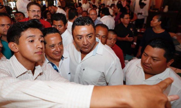 Más de seis mil jóvenes se preparan para impulsar negocios, proyectos productivos y nuevas tecnologías: Carlos Joaquín