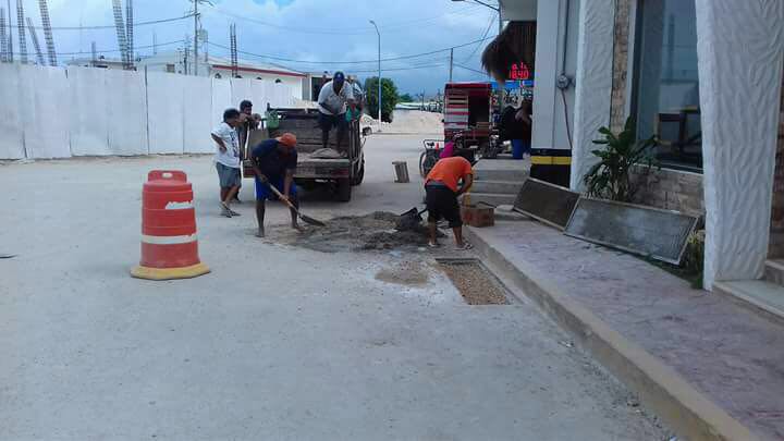 Destina Carlos Joaquín recursos a infraestructura de Holbox