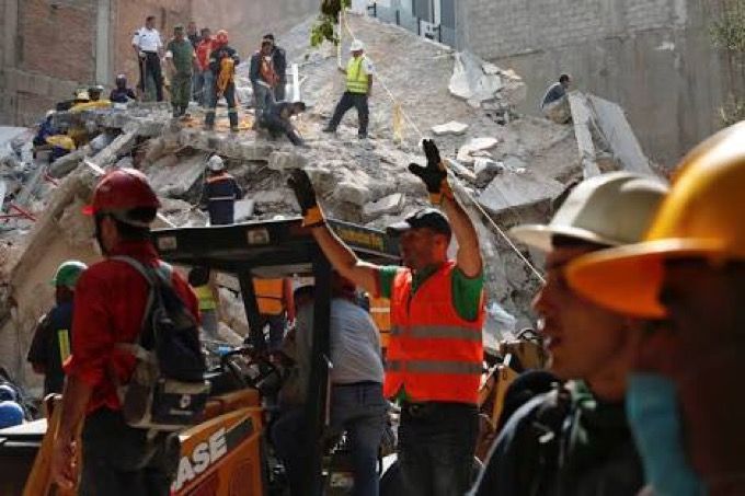 Abren centros de acopio para enviar alimentos para afectados por el sismo