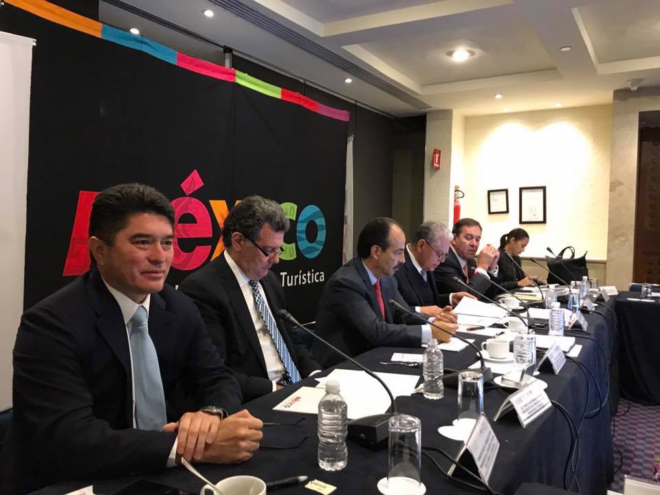 Acusa ex gobernador datos desvirtuados en denuncia en su contra