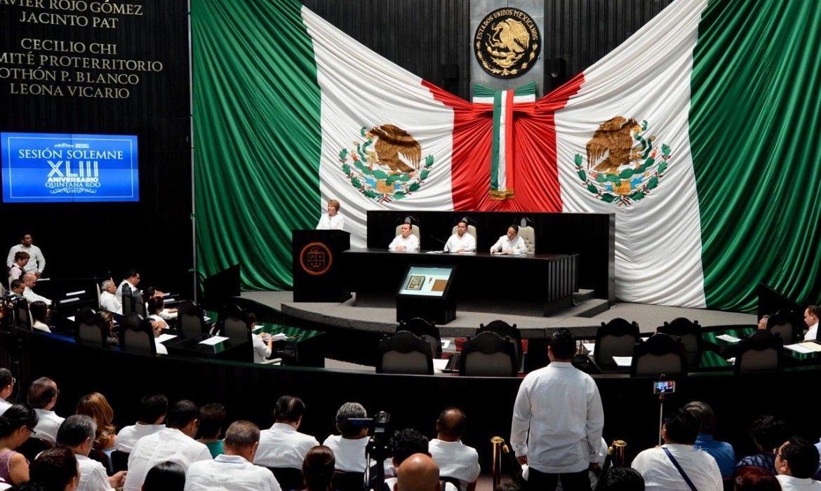 Poderes del Estado, garantes de la integridad y soberanía de Quintana Roo: Carlos Joaquín