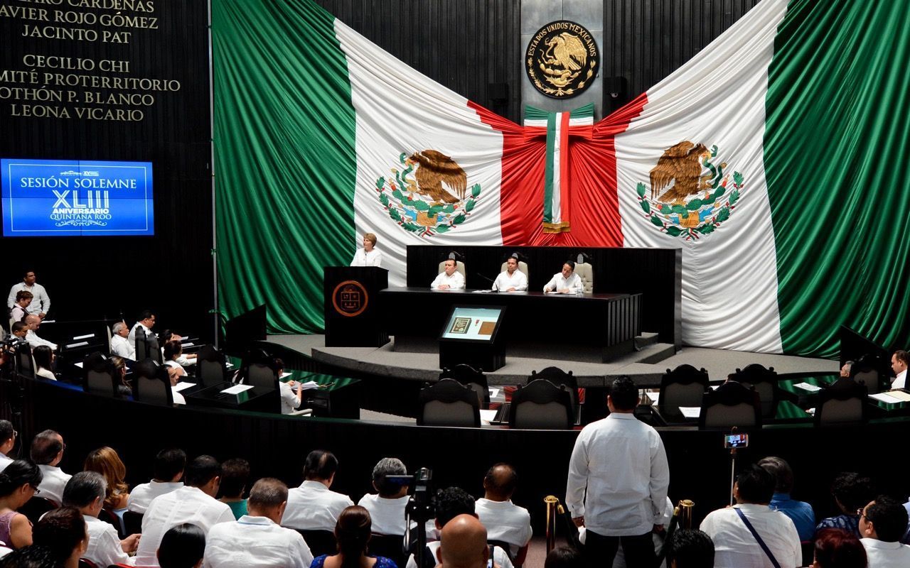Poderes del Estado, garantes de la integridad y soberanía de Quintana Roo: Carlos Joaquín