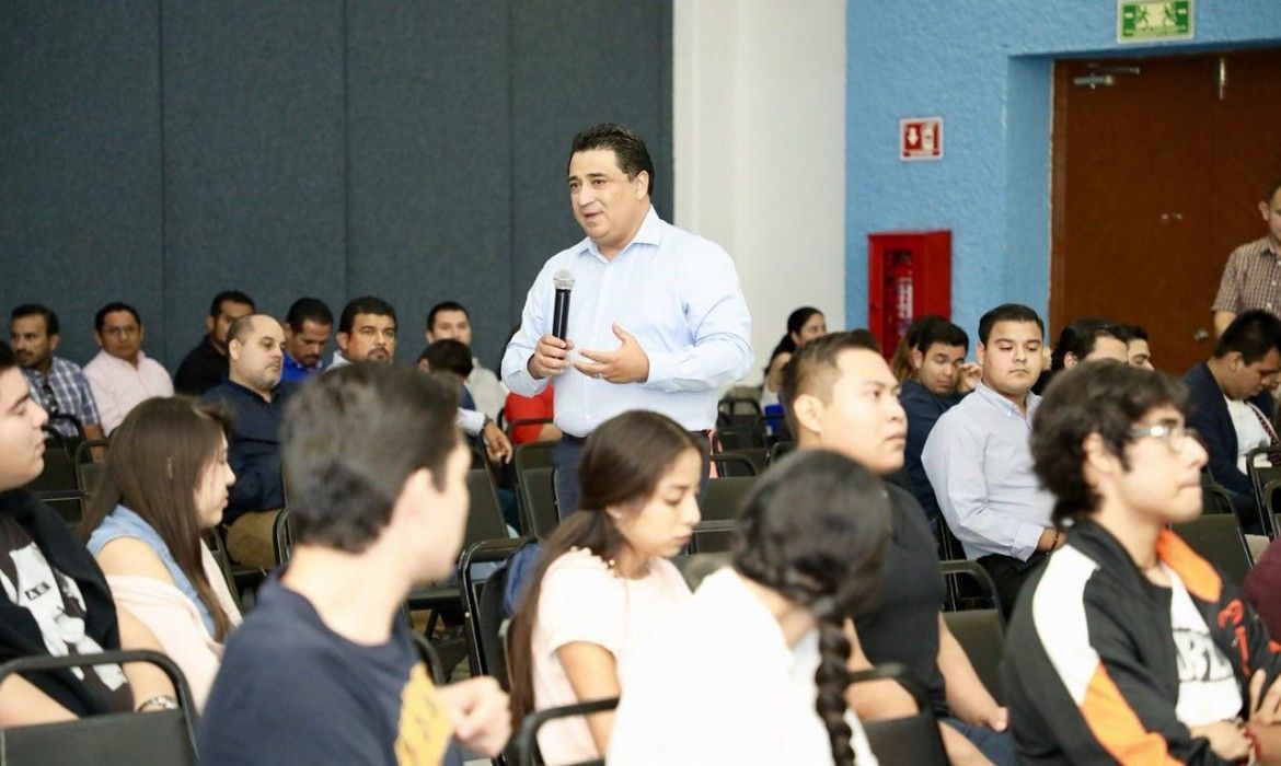 Participación ciudadana, eje fundamental para combatir la corrupción: Eduardo Martínez Arcila