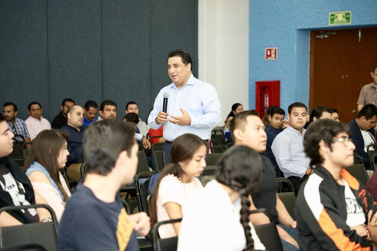 Participación ciudadana, eje fundamental para combatir la corrupción: Eduardo Martínez Arcila