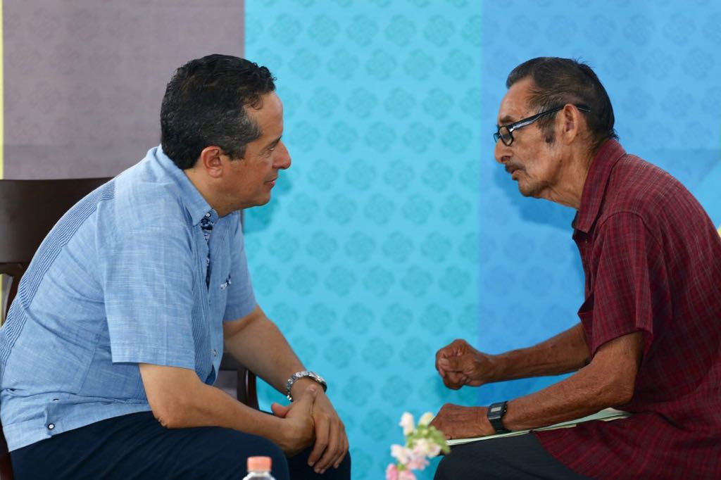 Agradecen en Puerto Morelos cercanía y atención de Carlos Joaquín