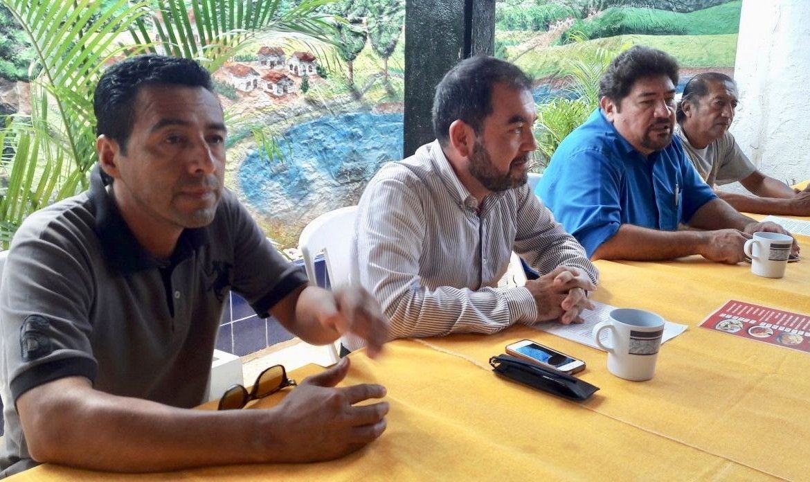 “No son bienvenidos por su poca autoridad moral”, les dicen a Marybel y Chucho Pool en MORENA