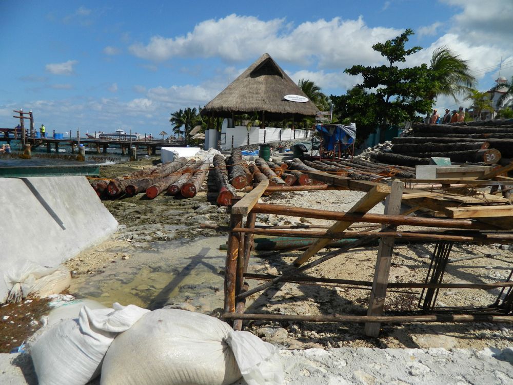 Exigen clausura de muelle en Cozumel