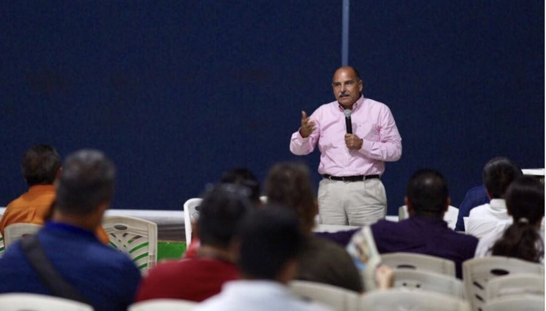No basta con quejarse en redes, les dice Portilla a los usuarios…por redes sociales