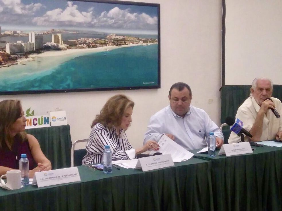 Hoteleros enfrentan a Congreso por huso horario