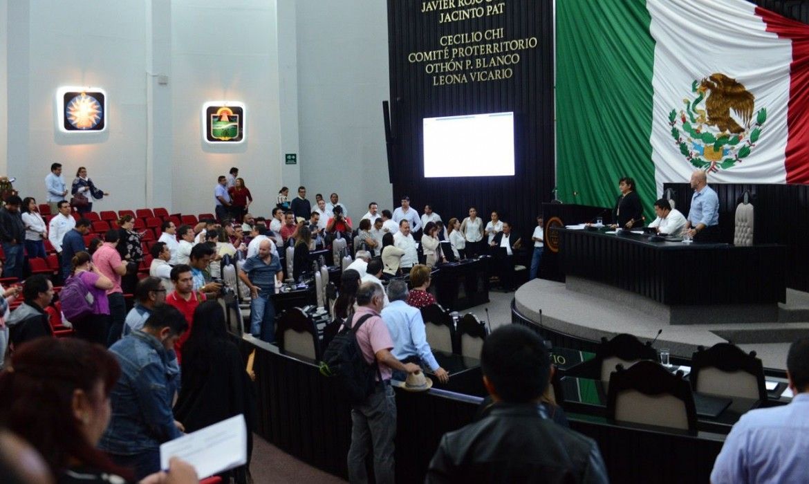 CJ presenta iniciativa para reformar Ley de Movilidad; pero la mantienen en secreto