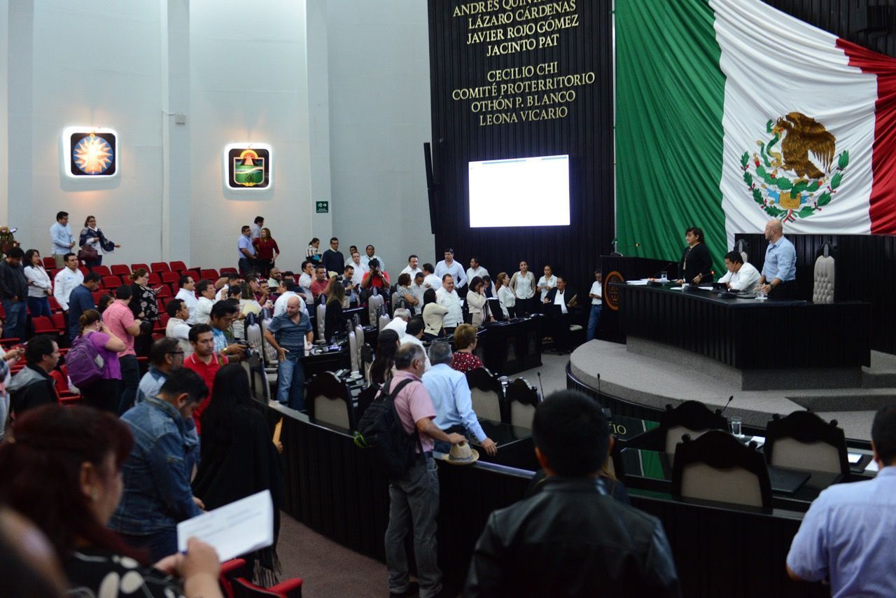 CJ presenta iniciativa para reformar Ley de Movilidad; pero la mantienen en secreto