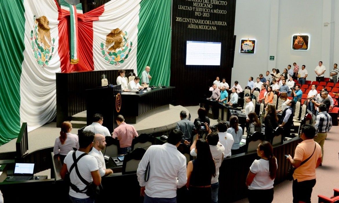 Proponen exhorto para que Congreso de la Unión revierta huso horario en Quintana Roo