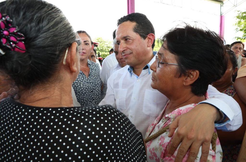La construcción de 802 viviendas en la zona rural e indígena beneficia a las familias con carencias: Carlos Joaquín