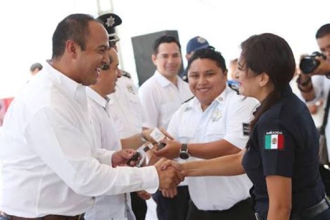 Denuncia penal contra Juan Carrillo por obstrucción de la justicia y abuso de poder | Niega comuna que policías resguarden predios particulares