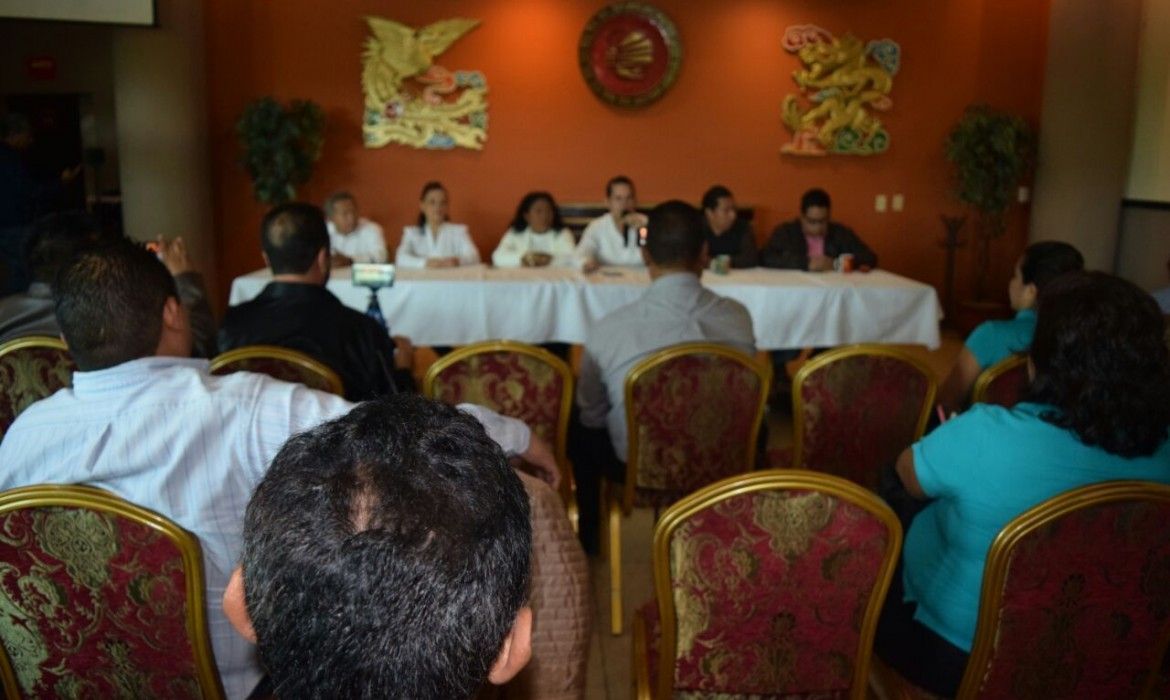 “Cargada” del PRD para Emiliano Ramos en Cancún