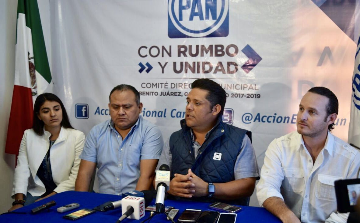 PAN y PRD se enfrentan por Cancún