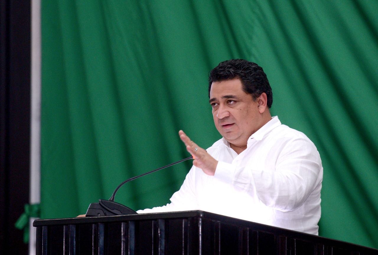 “Votos de PAN, PRD y PRI ganarían Cancún y Chetumal, pero tenemos que abrirnos a candidatos ciudadanos”: Eduardo Martínez