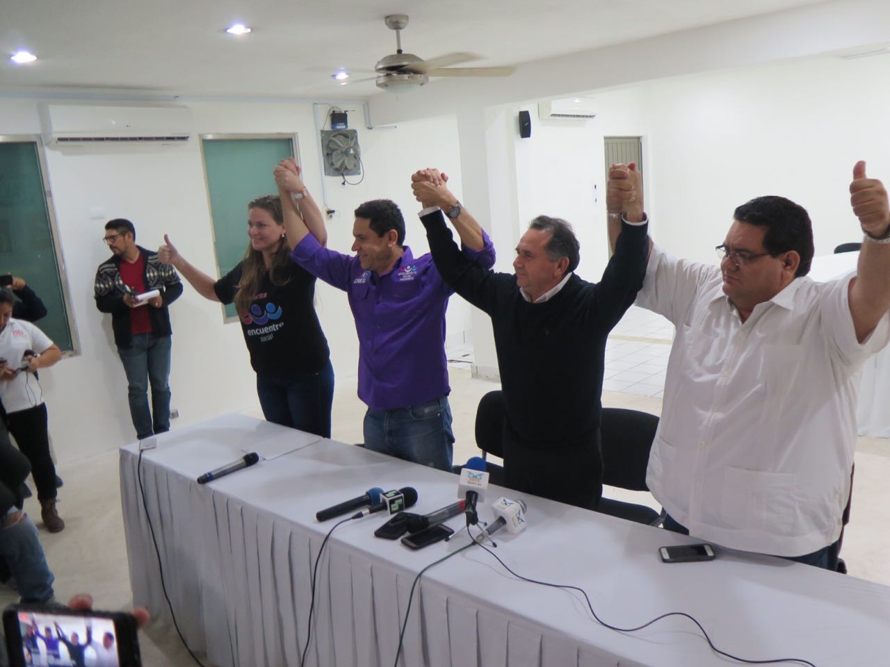 Con mucho misterio, MORENA, PT y PES inscriben alianza