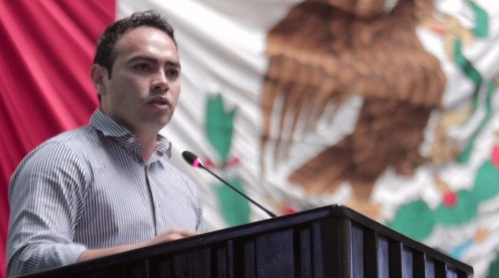 ¿Chanitito arranca campaña? Critica por primera vez a sus pares del Congreso