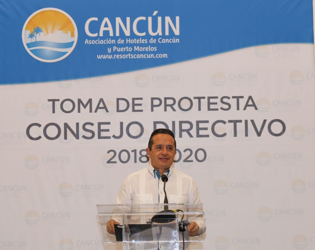 Advierte gobernador que mentiras en redes sociales no lo desviarán de su lucha contra la corrupción