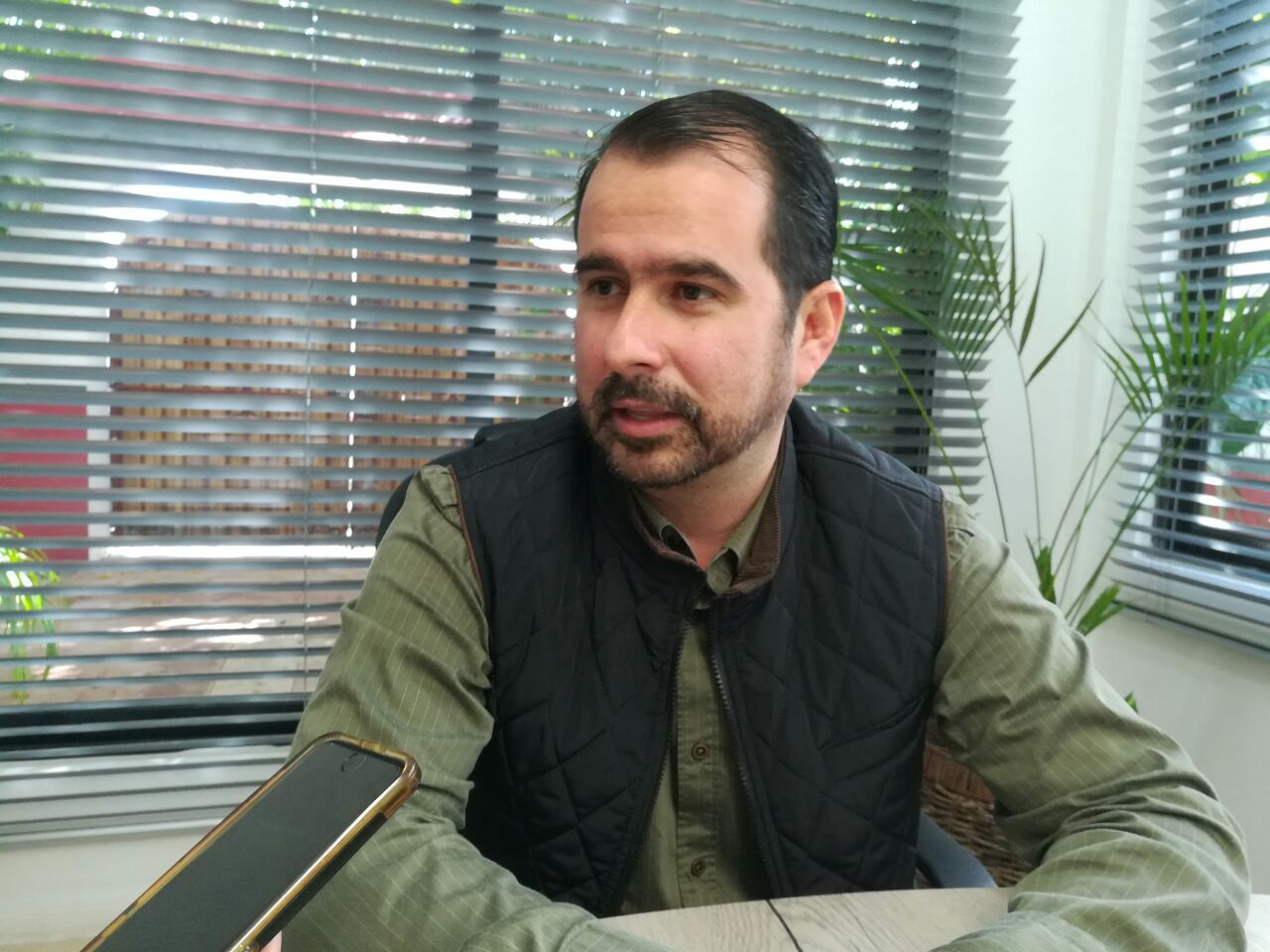 “En el caso de Cozumel, no veo que el gobernador pueda quedar bien en ningún sentido”: Jorge Aguilar Osorio