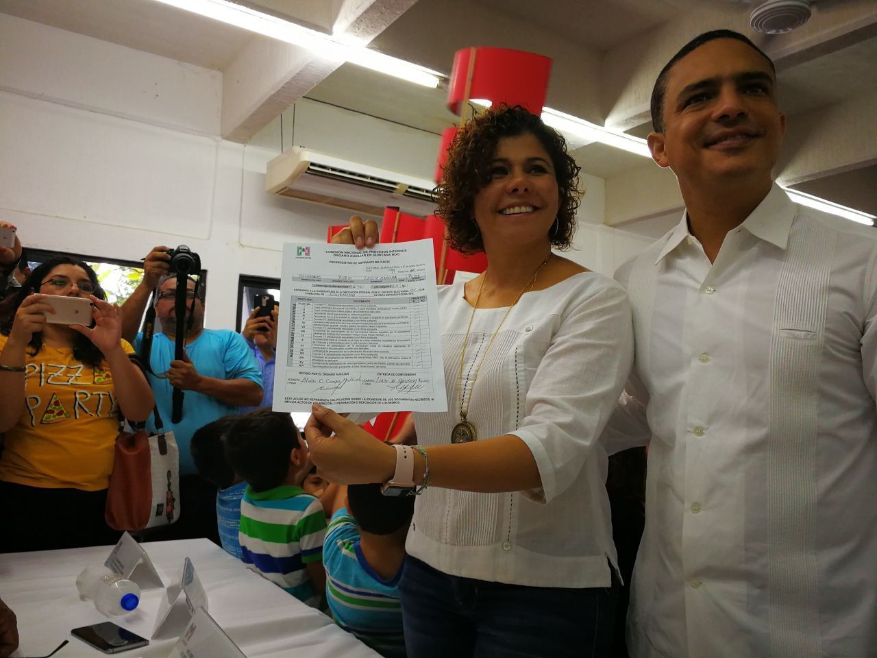 Leslie Hendricks quiere el distrito 3; pero el PVEM defiende su posición