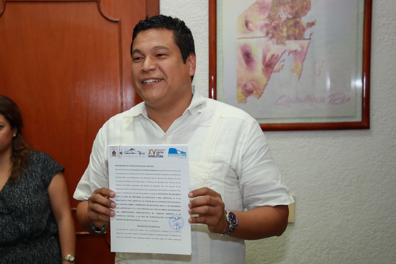 Presenta Fernando Zelaya iniciativa para empoderar a ciudadanos en sus municipios