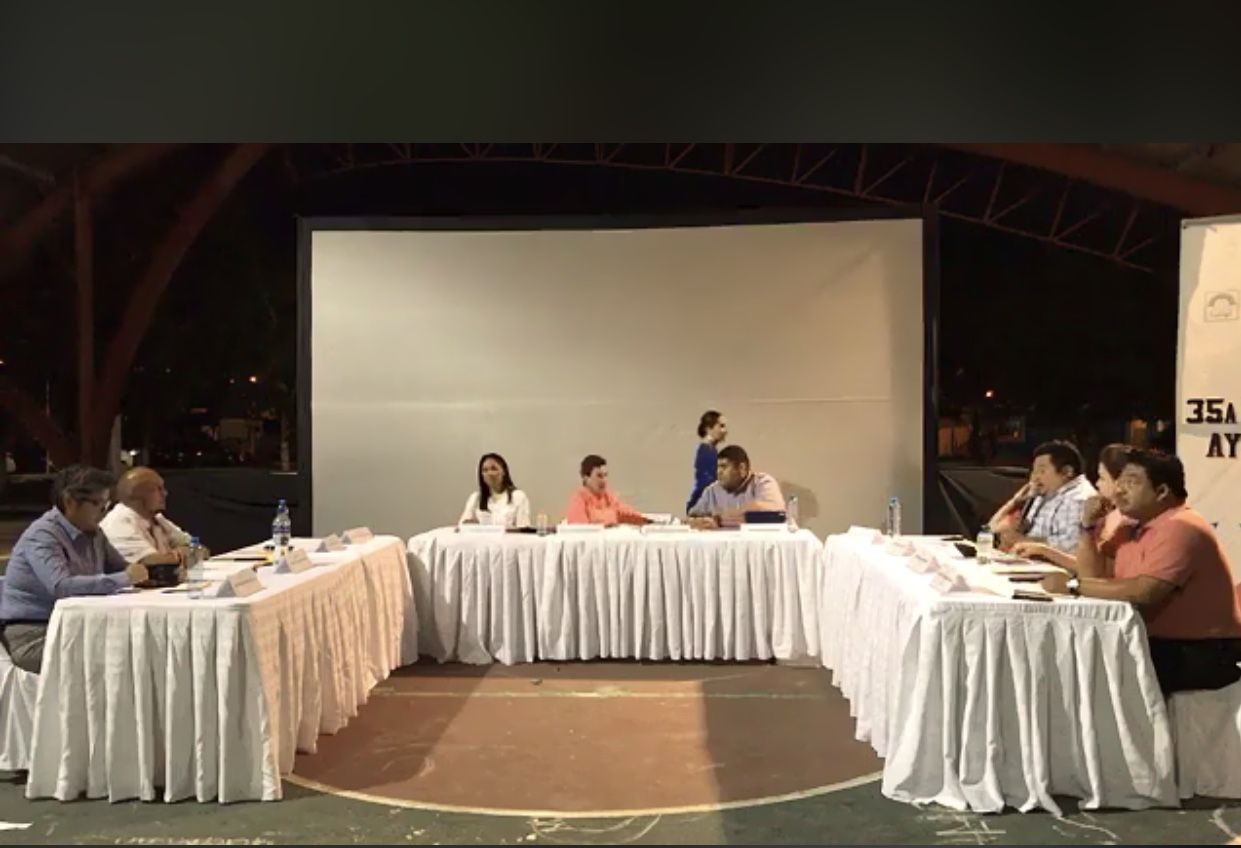 ¿Recomienza guerra política en Cozumel? Se retira Perla de Sesión de Cabildo ante críticas de regidor del PRI