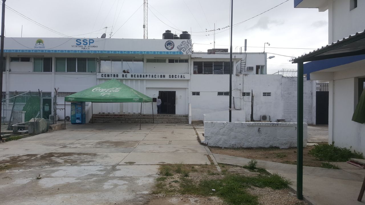 Cesan a director de Cereso de Chetumal; reclusas interponen denuncia en su contra