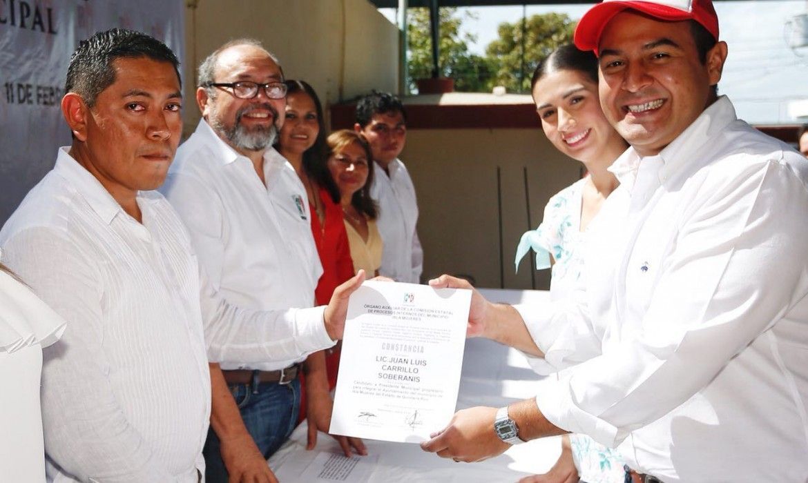 Rinde protesta Juan Carrillo como candidato en Isla Mujeres