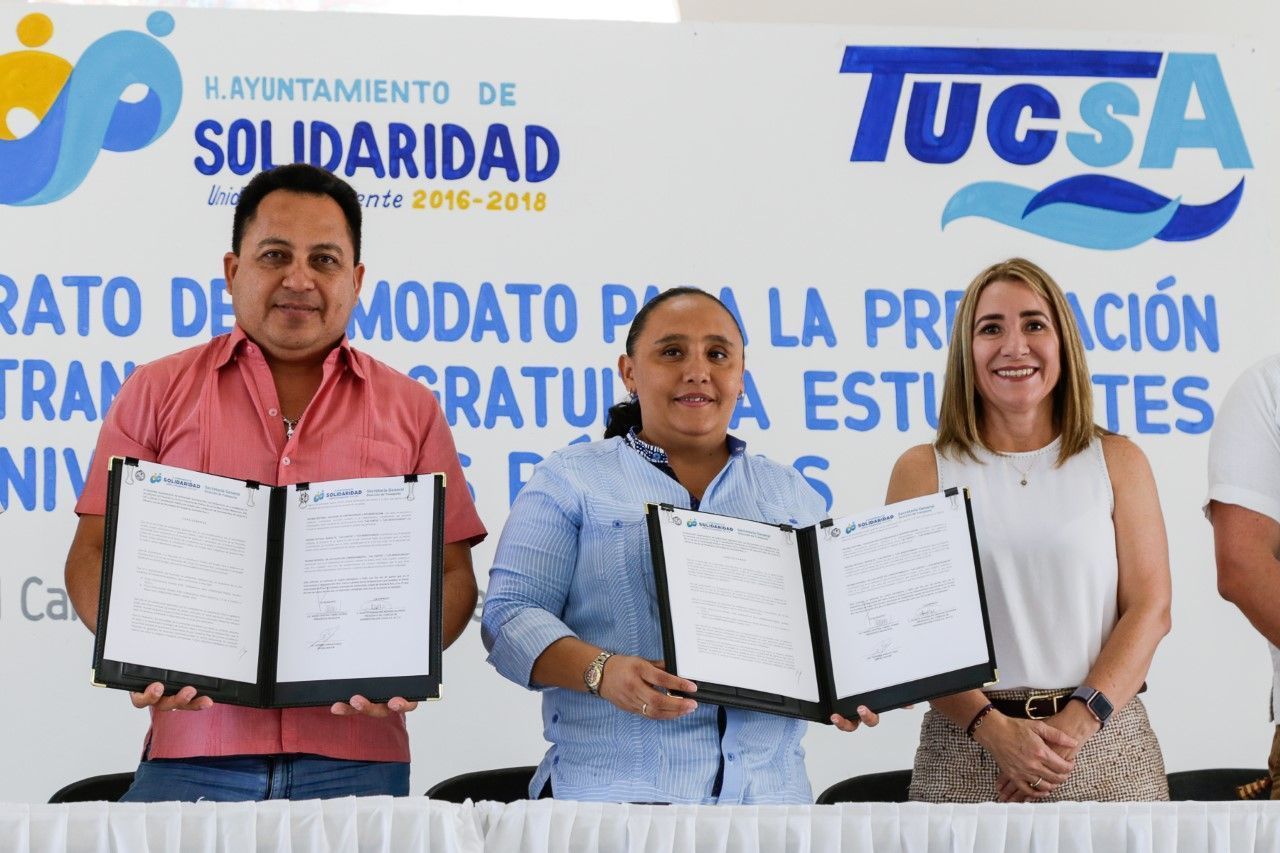 Brinda Cristina Torres servicio de transporte gratuito para estudiantes