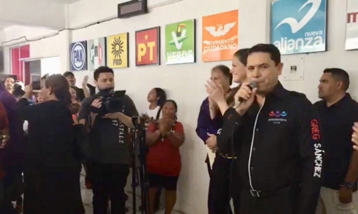 Anuncia Greg que será candidato en el D03 por la coalición Juntos Haremos Historia, pero insiste que la alianza local está en la cuerda floja