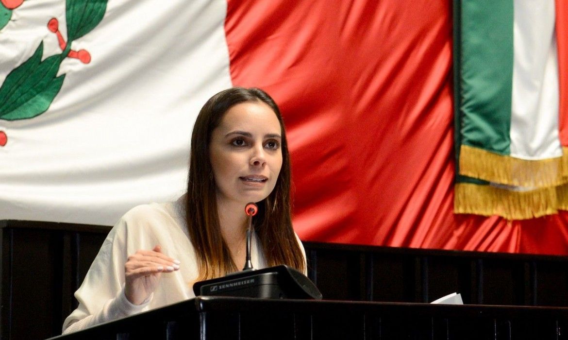 Refrenda Congreso compromiso de trabajar a favor de las mujeres