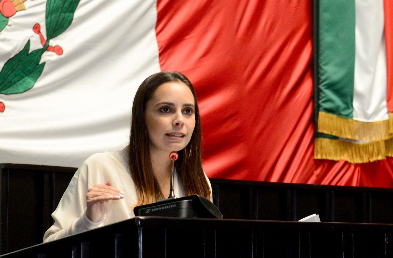 Refrenda Congreso compromiso de trabajar a favor de las mujeres