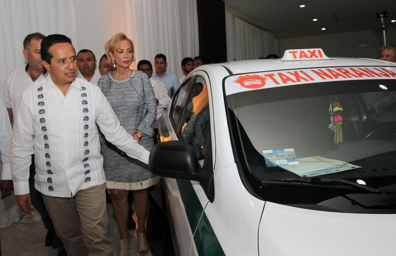 Gobierno pone en marcha “Taxis Naranjas”, que darán mayor seguridad a mujeres