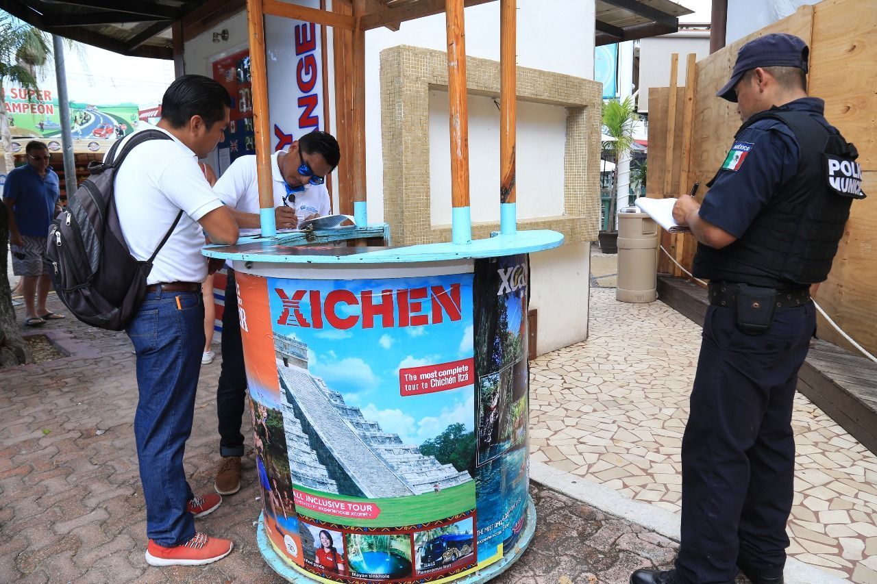 Pone orden Solidaridad en Comercio en la Vía Pública