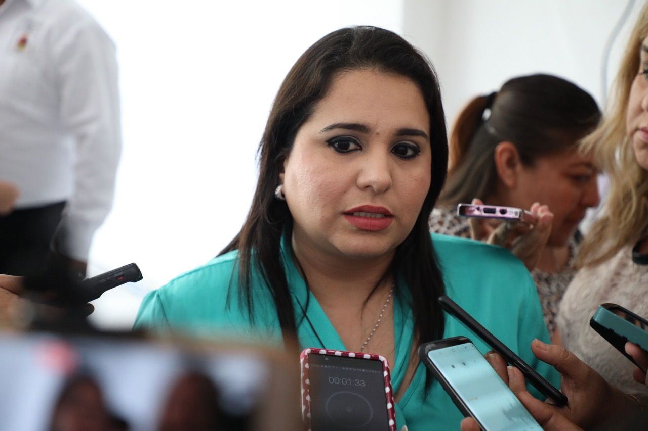 Que los ciudadanos opinen y los gobiernos atiendan: Mayuli Martínez Simón