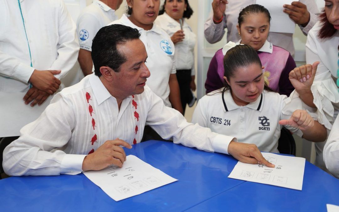 Impulsamos una educación inclusiva para que los jóvenes con discapacidad se preparen mejor: Carlos Joaquín