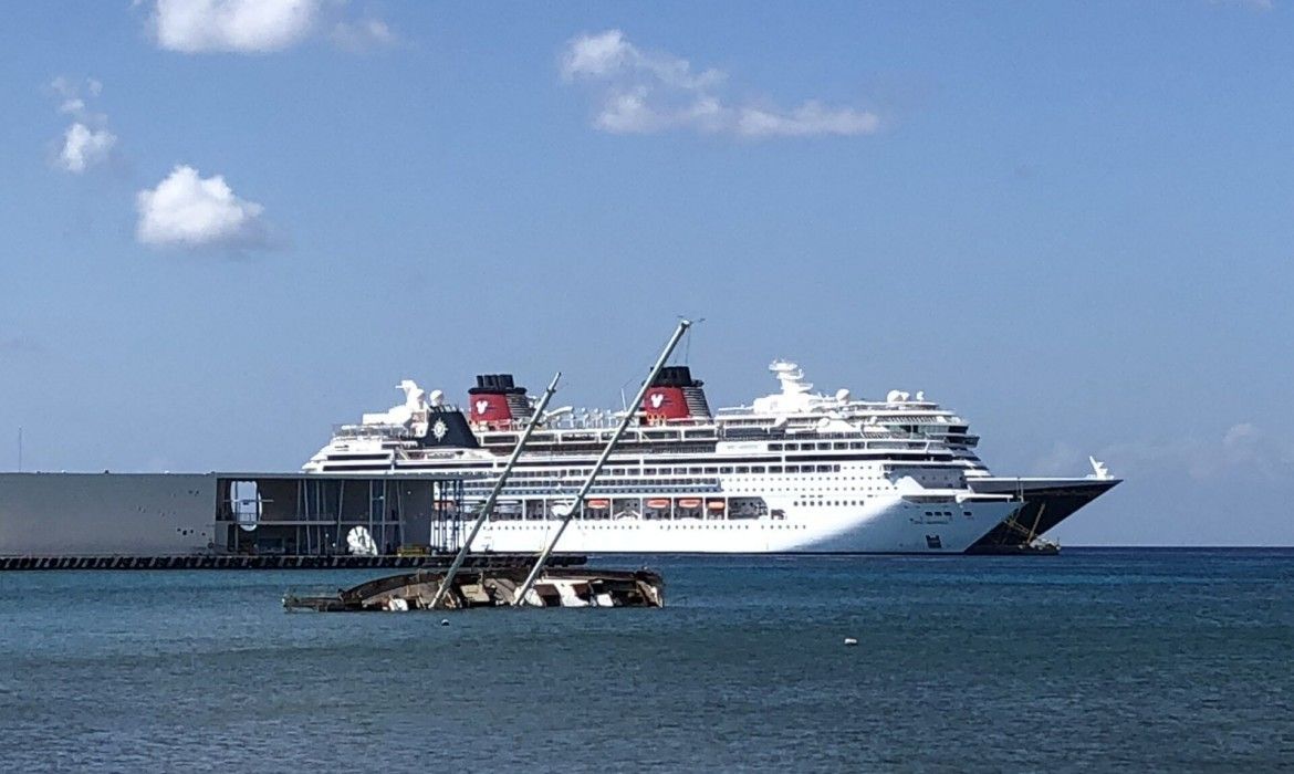 Canadá también emite advertencia | Le pide a sus ciudadanos evitar ferrys en Playa del Carmen y Cozumel