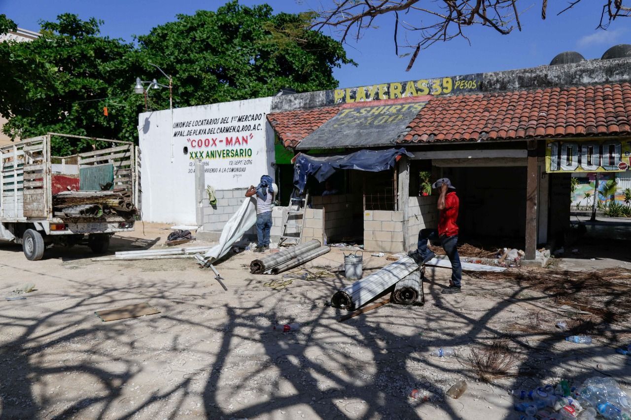 Remodela Gobierno mercados municipales en Playa del Carmen