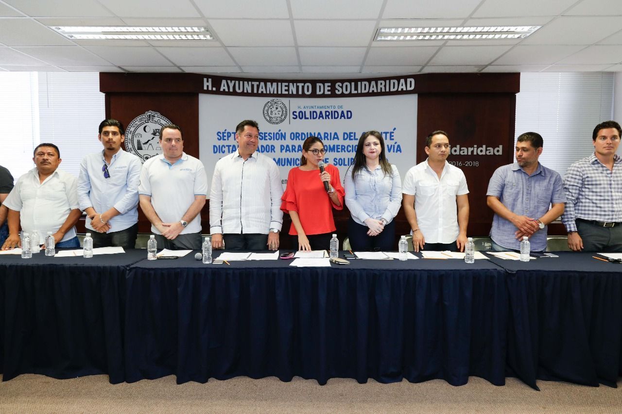 Continúa Solidaridad regularizando comercio en la vía pública