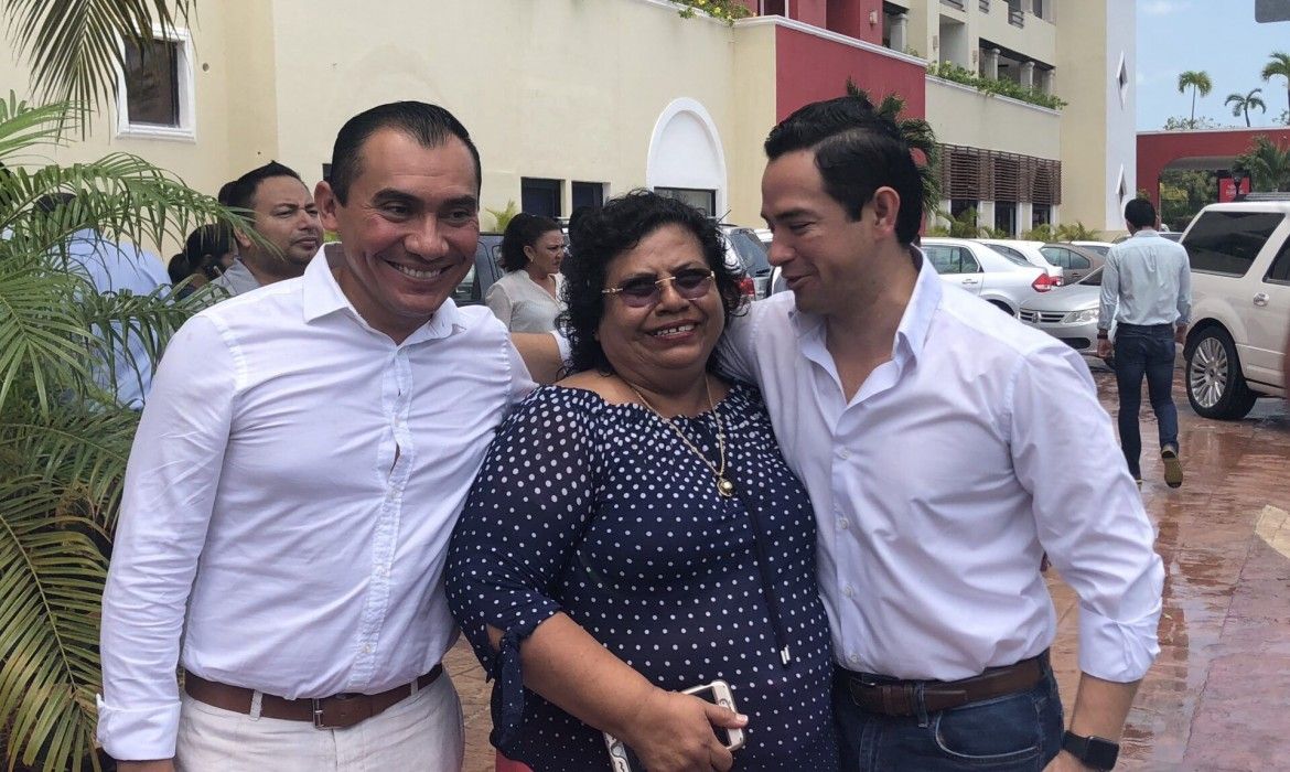 Ieqroo declara improcedente candidatura de Chanito, otra vez | Aprueban candidaturas de Mara y Niurka