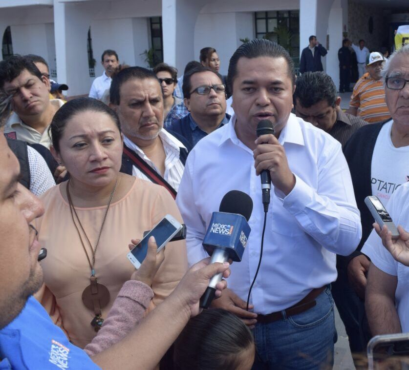 ¿APOYARÁN A MORENA? Inconformes del PRD inician asambleas contra “imposiciones”