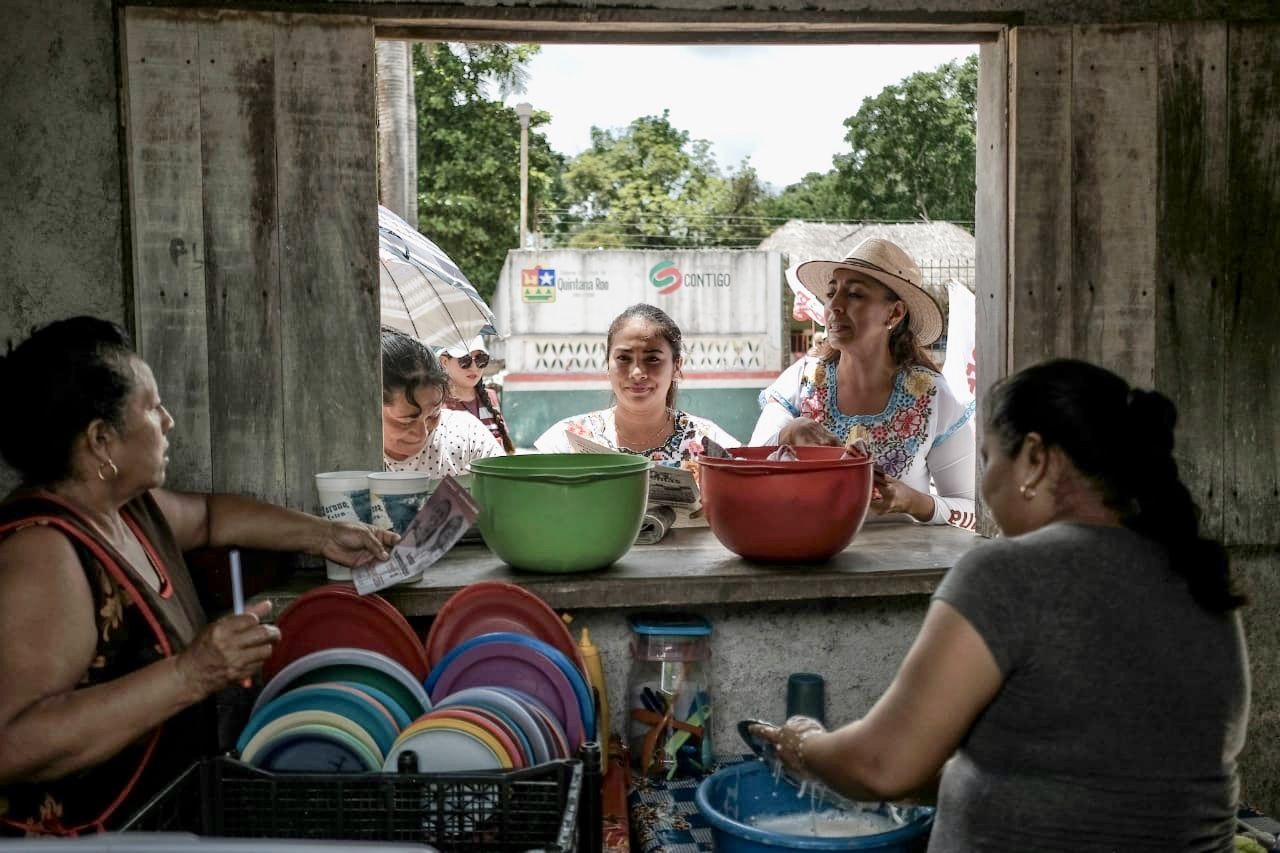 Marybel se aleja de la polémica y va a donde están los votos